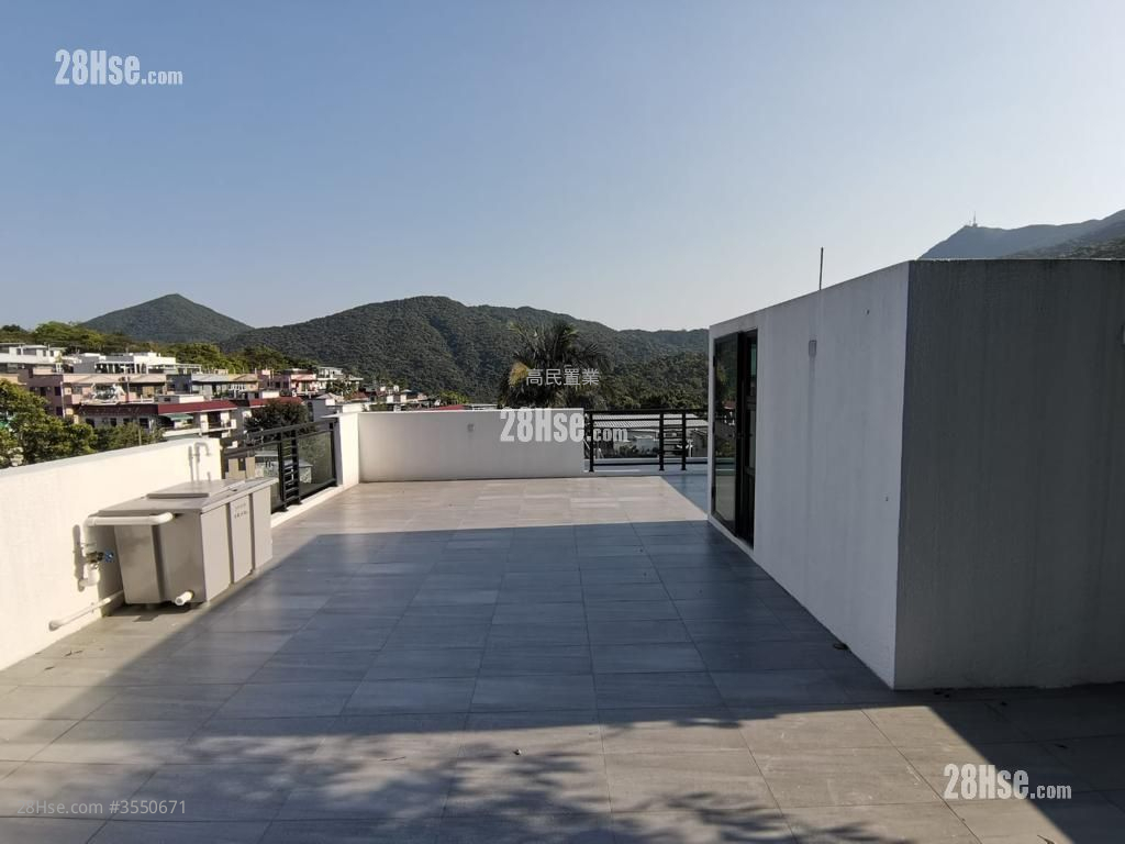 Villa Gold Finch Rental 3 Bedrooms , 3 Bathrooms 1,400 ft² ( 130.1 m² )