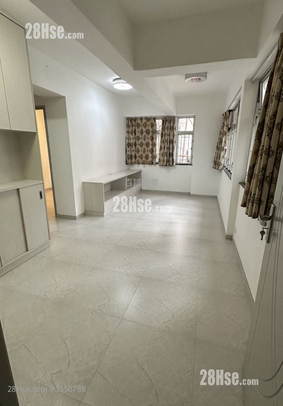 Yen Yuen Mansion Rental 3 Bedrooms , 1 Bathroom 590 ft² ( 54.8 m² )