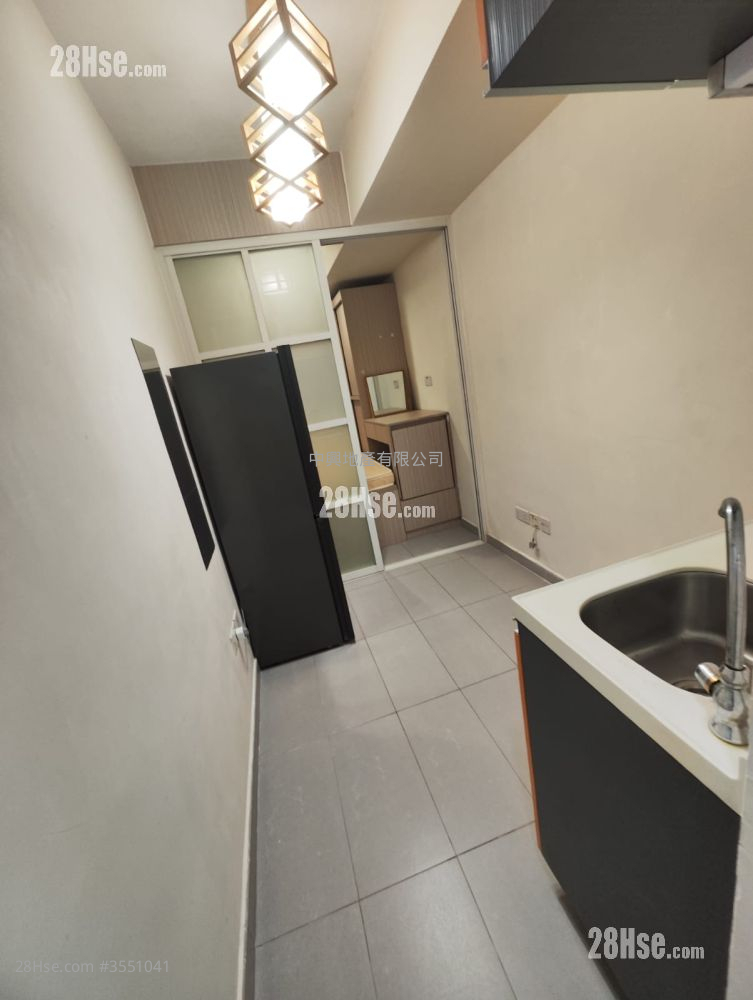 Man Yuen Building Rental 1 Bedroom , 1 Bathroom 150 ft² ( 13.9 m² )