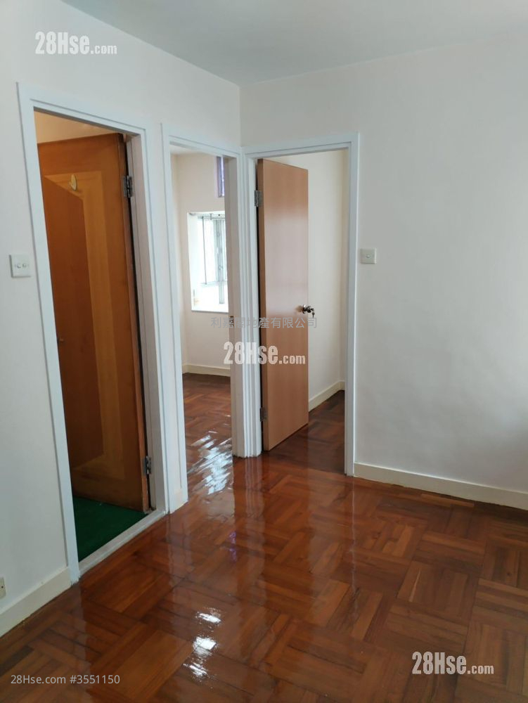 City One Shatin Sell 2 Bedrooms , 1 Bathroom 284 ft² ( 26.4 m² )