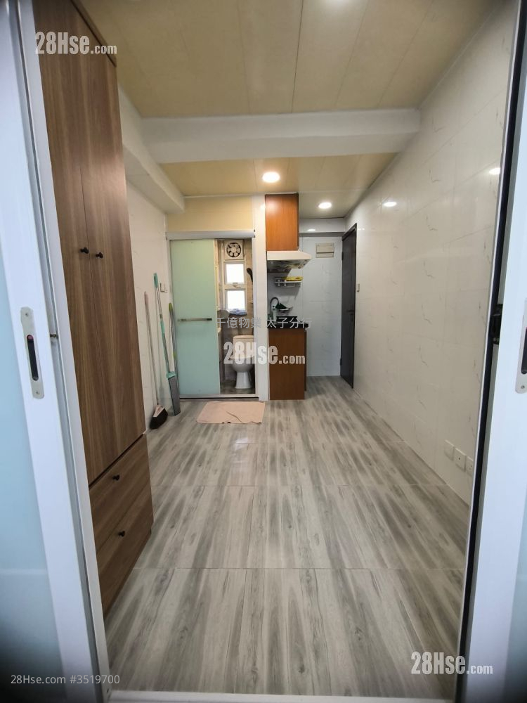 Po Lun House Rental 1 Bedroom 200 ft² ( 18.6 m² )