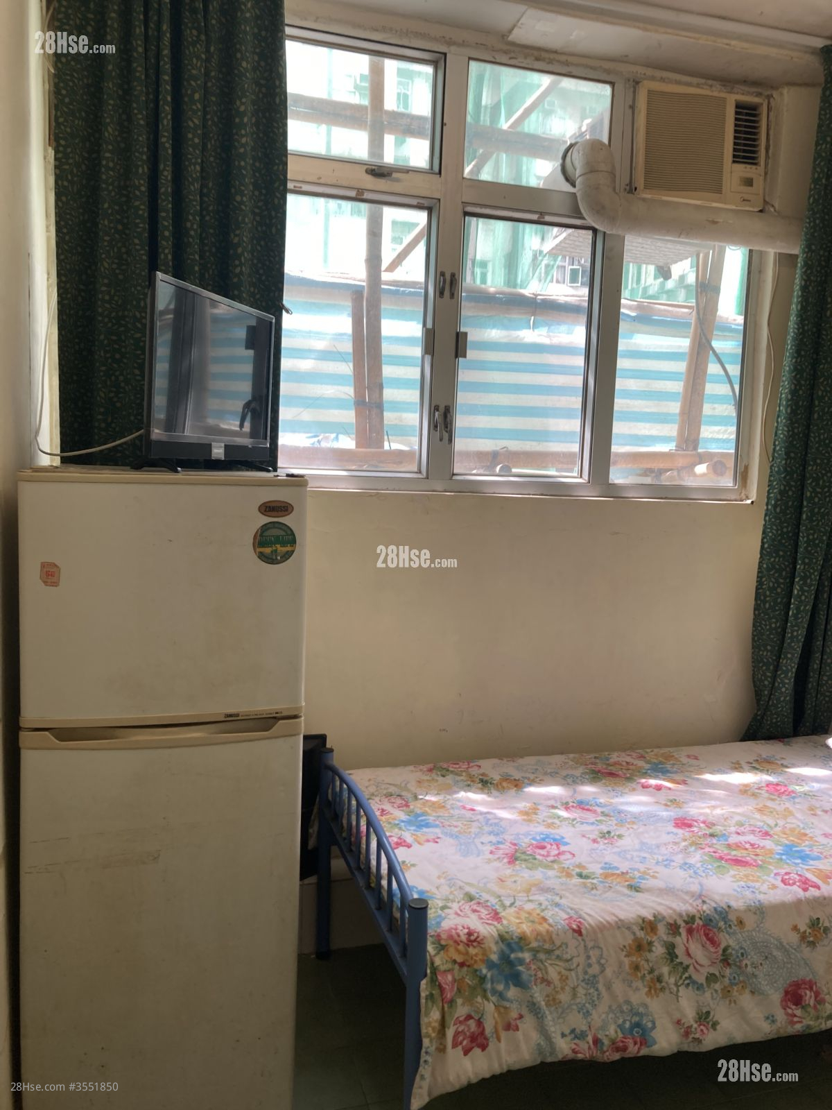 Tung Hing Building Rental 1 Bedroom , 1 Bathroom 110 ft² ( 10.2 m² )