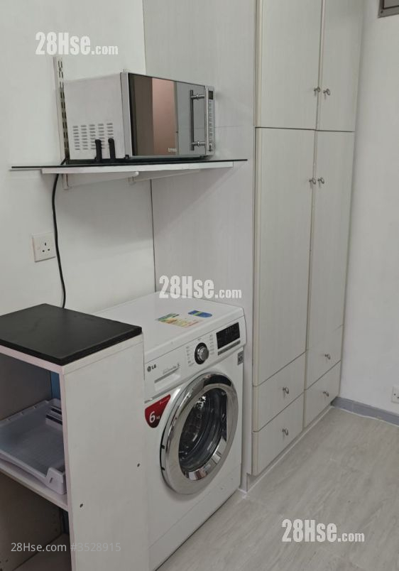 Champagne Court Rental 1 Bedroom , 1 Bathroom 193 ft² ( 17.9 m² )
