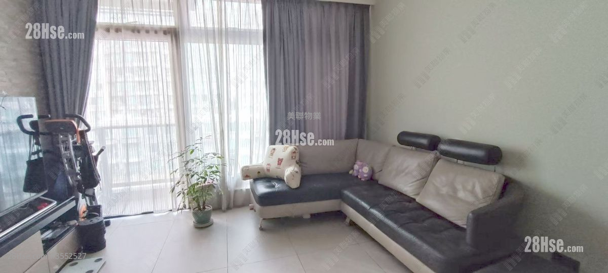 The Woodside Sell 3 Bedrooms , 2 Bathrooms 829 ft² ( 77.0 m² )