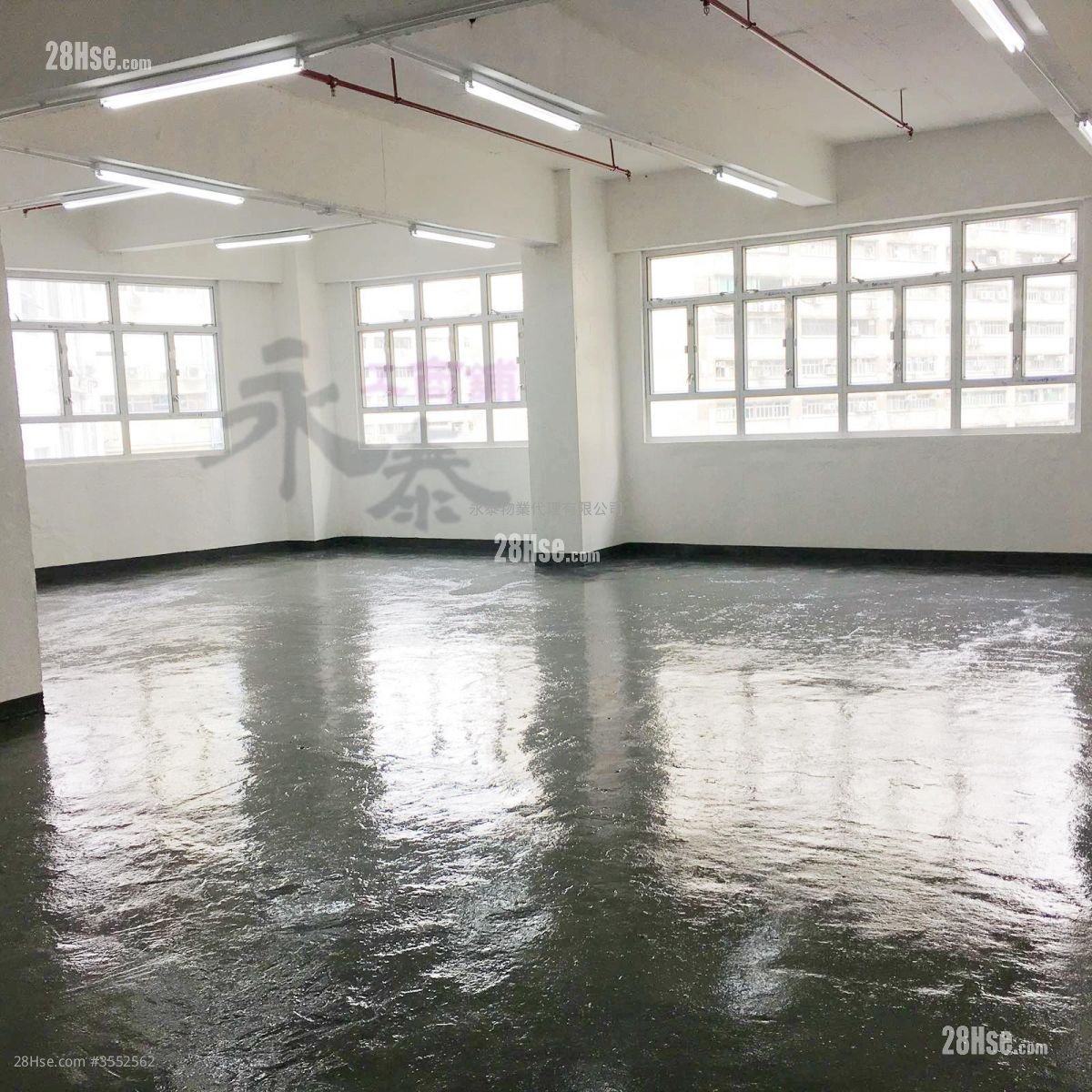 Wah Tat Industrial Centre Sell