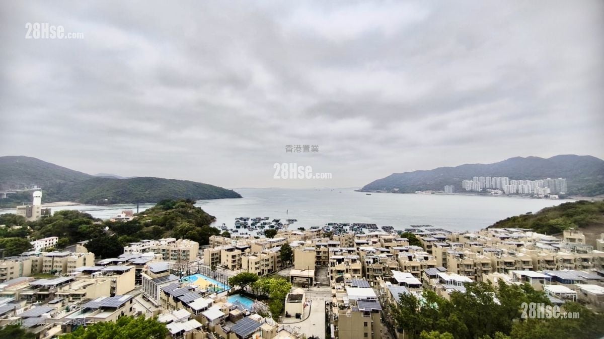 Park Island Sell 3 Bedrooms , 2 Bathrooms 709 ft² ( 65.9 m² )
