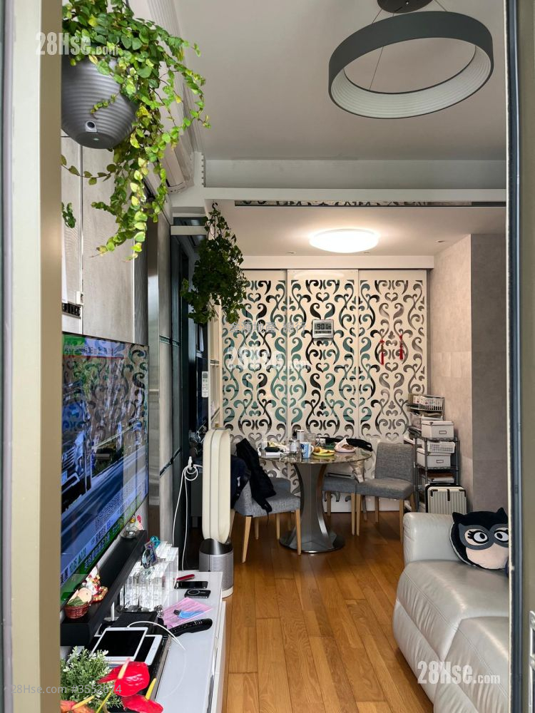 The Forest Hills Sell 538 ft² ( 50.0 m² )