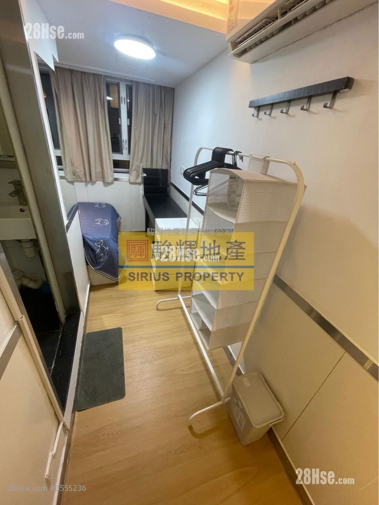 May Ming Mansion Rental 130 ft² ( 12.1 m² )