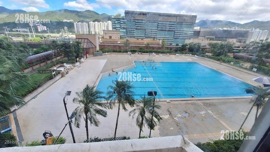 Jubilee Garden Rental 506 ft² ( 47.0 m² )