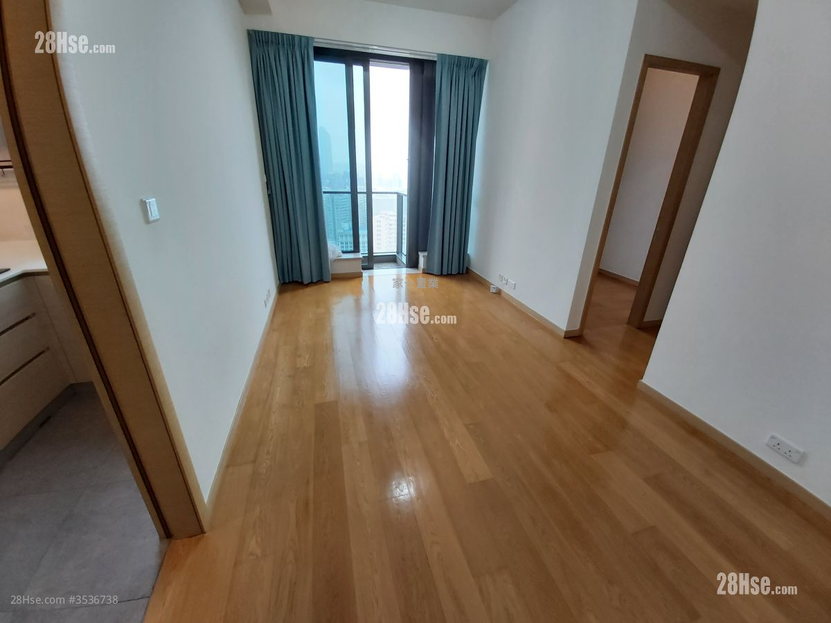 Mantin Heights Rental 2 Bedrooms , 1 Bathroom 529 ft² ( 49.1 m² )