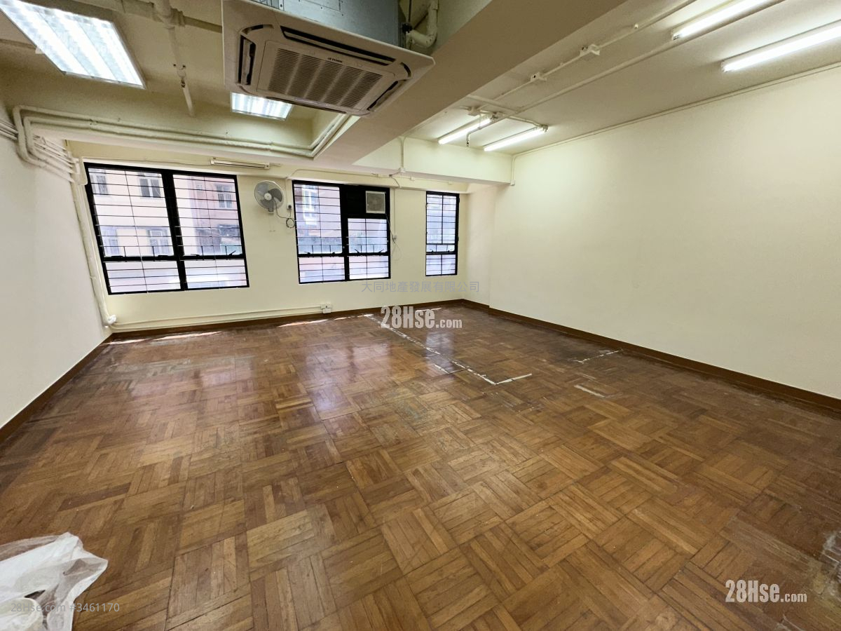 兴发商业大厦 租盘 开放式间隔