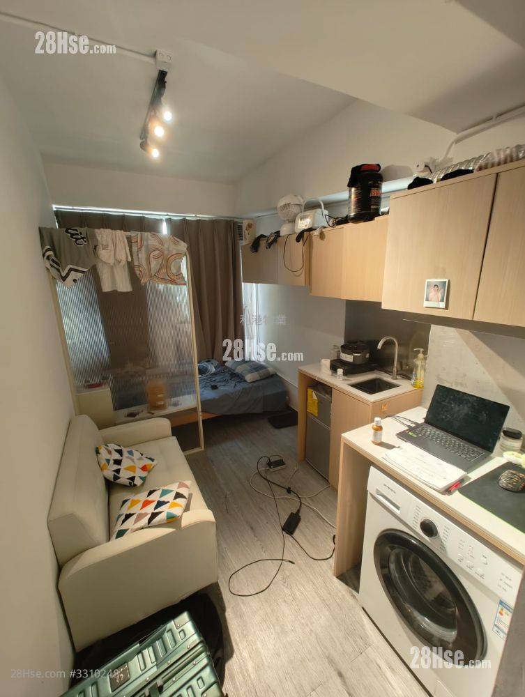 Jade House Rental Studio , 1 Bathroom 200 ft² ( 18.6 m² )