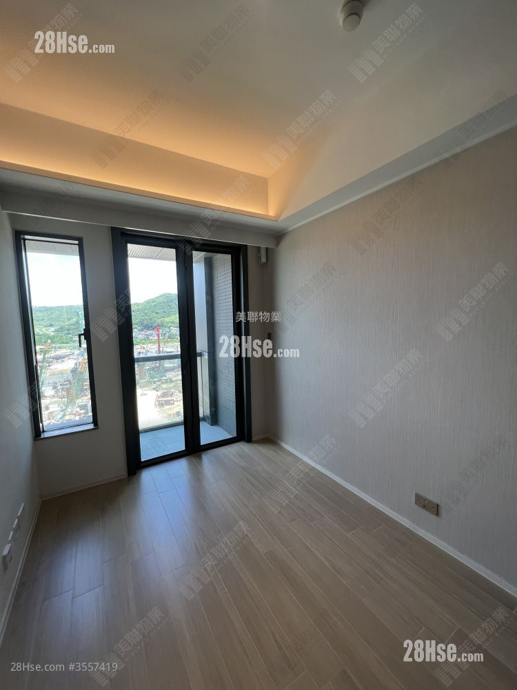 One Innovale Rental 323 ft² ( 30.0 m² )