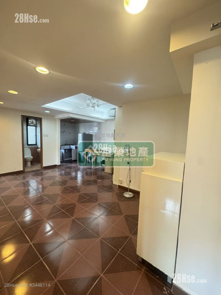 Kai Cheong House Rental 3 Bedrooms , 1 Bathroom 600 ft² ( 55.7 m² )
