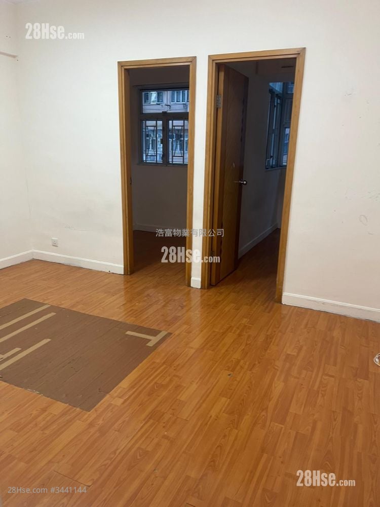 Yick Fat Building Rental 2 Bedrooms , 1 Bathroom 367 ft² ( 34.1 m² )