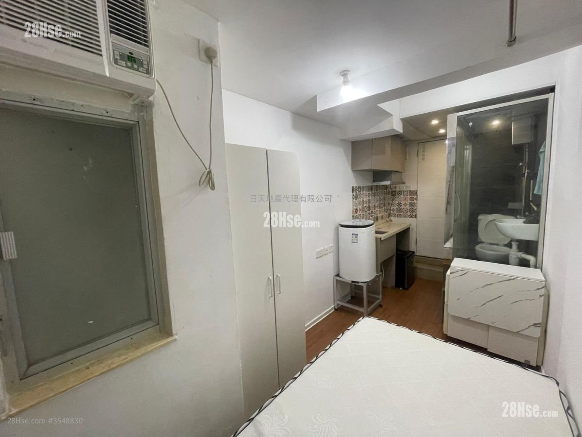 Far East Mansion Rental Studio , 1 Bathroom 140 ft² ( 13.0 m² )