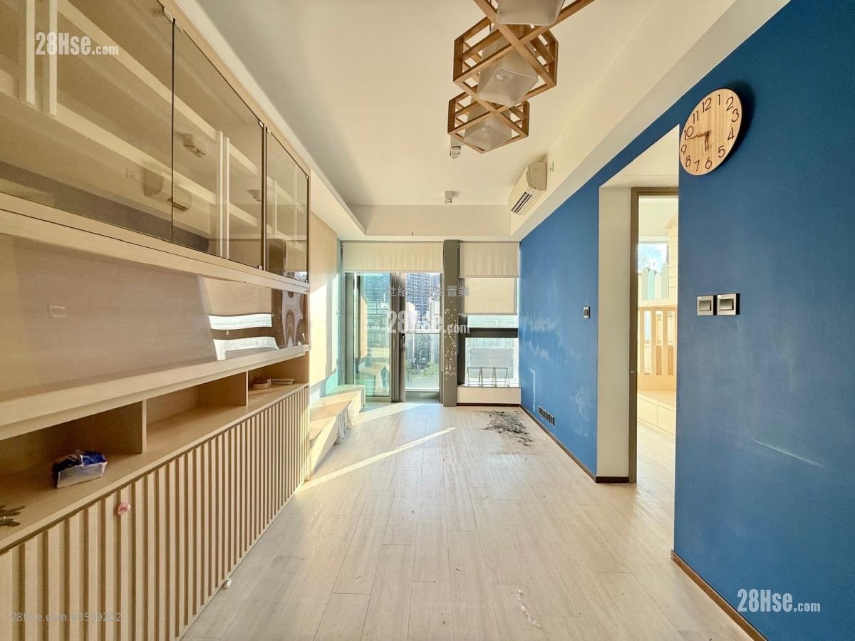 Le Point Sell 2 Bedrooms , 1 Bathroom 538 ft² ( 50.0 m² )