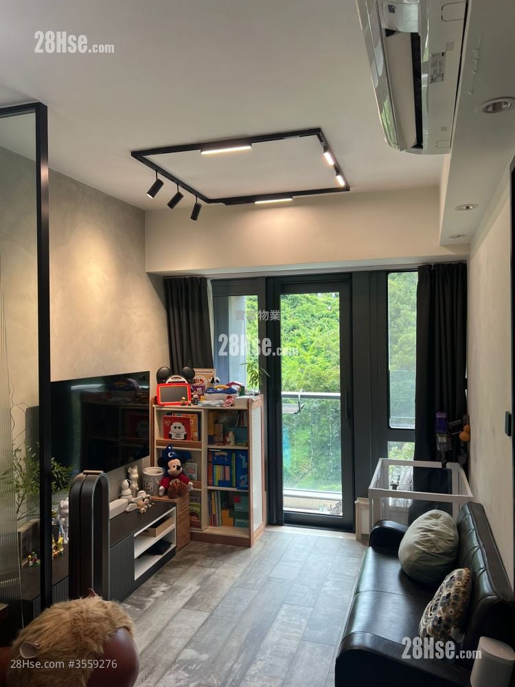 The Regent Rental 1 Bedroom , 1 Bathroom 373 ft² ( 34.7 m² )