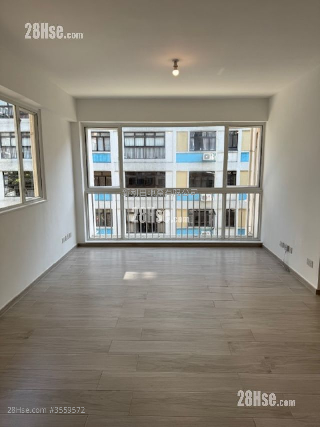 Happy Villa Rental 3 Bedrooms , 2 Bathrooms 855 ft² ( 79.4 m² )
