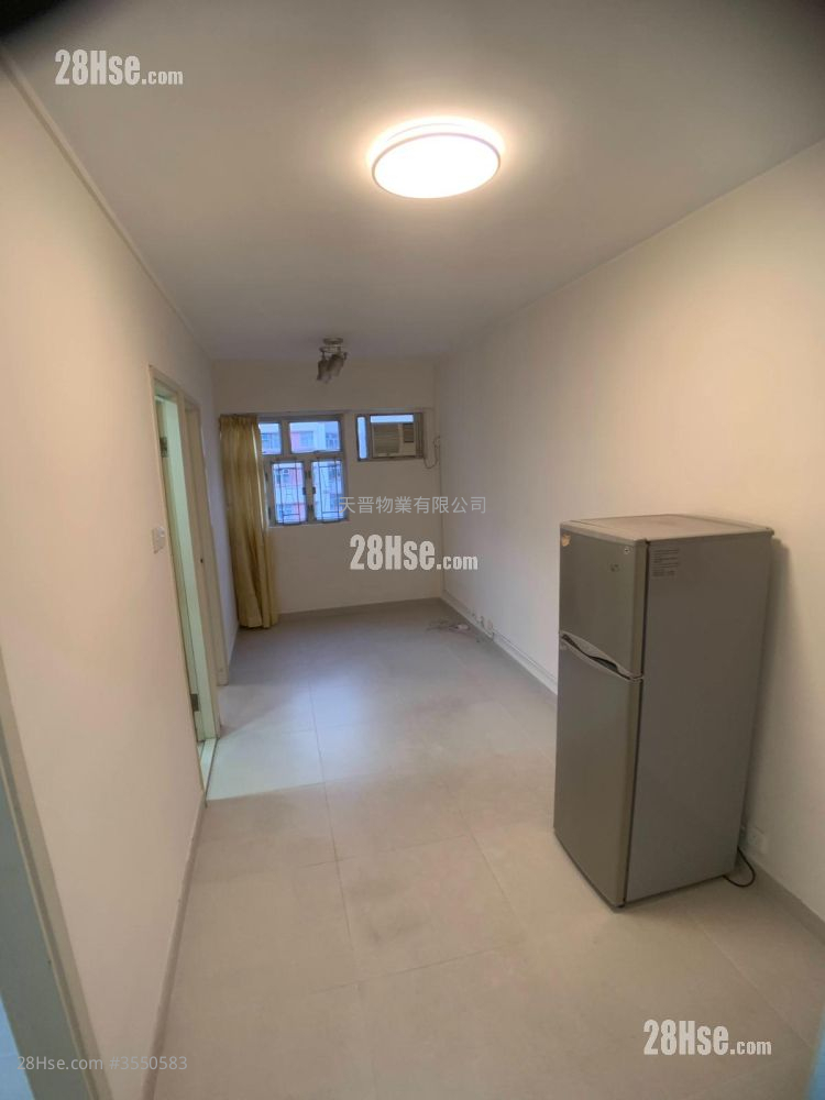 Tak Man Building Rental 2 Bedrooms , 1 Bathroom 321 ft² ( 29.8 m² )