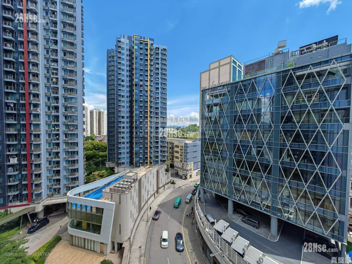 The Spectra Sell 3 Bedrooms 598 ft² ( 55.6 m² )