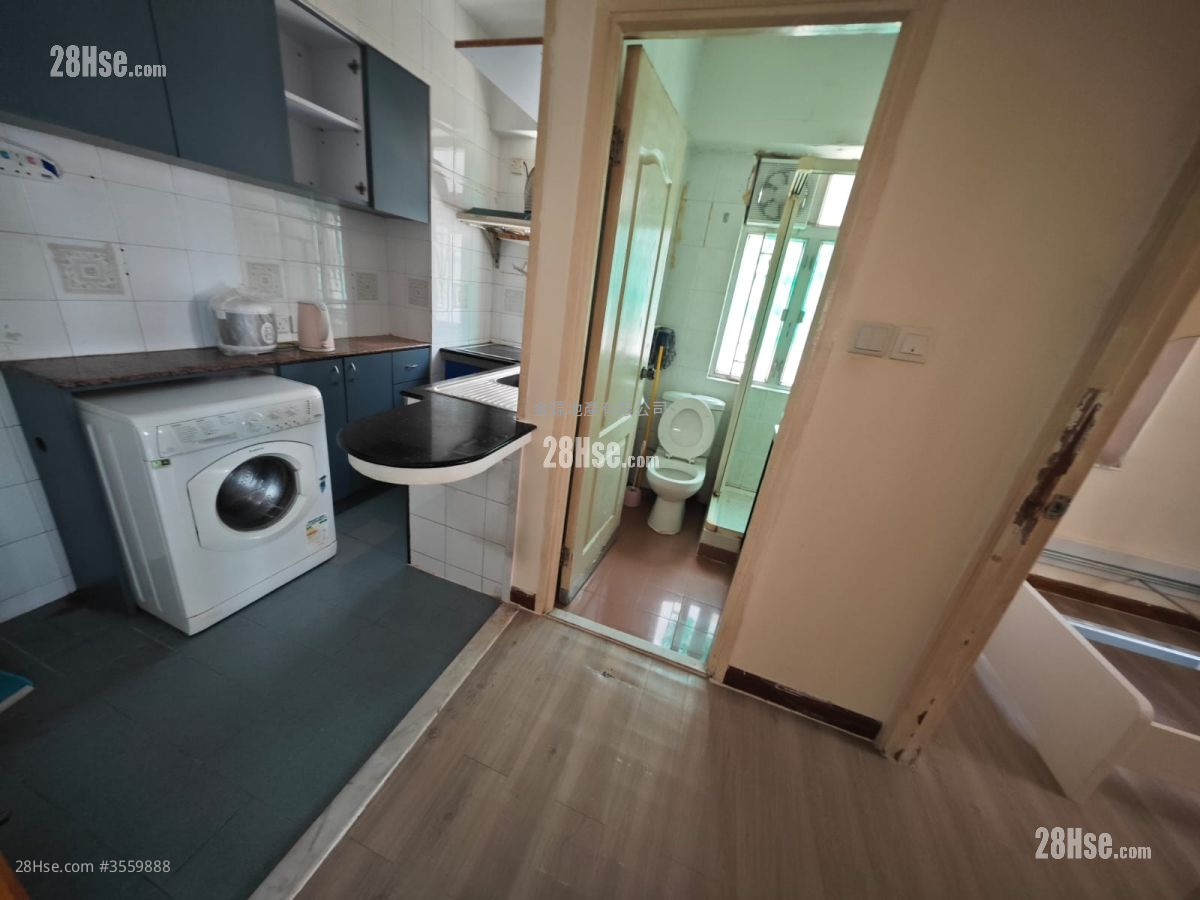 Wah Sang House Rental 2 Bedrooms , 1 Bathroom 470 ft² ( 43.7 m² )