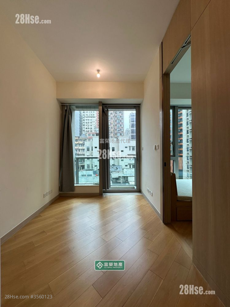 One Soho Rental 1 Bedroom , 1 Bathroom 308 ft² ( 28.6 m² )
