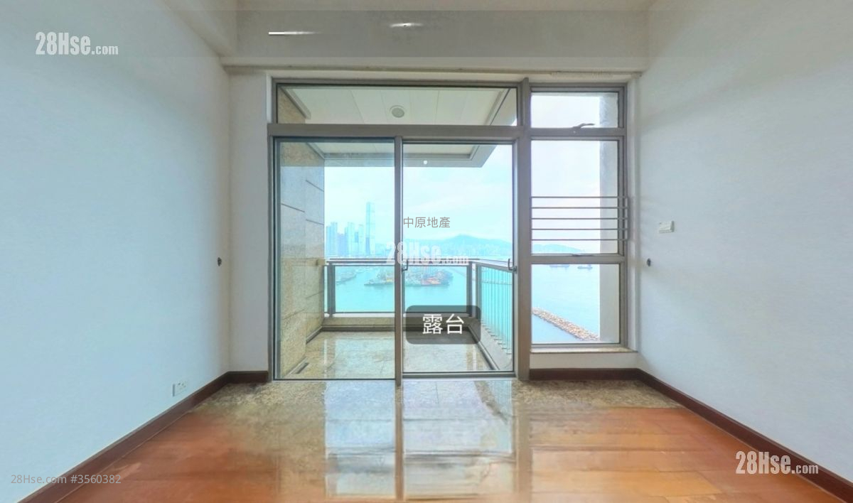One Silversea Rental 3 Bedrooms , 3 Bathrooms 955 ft² ( 88.7 m² )