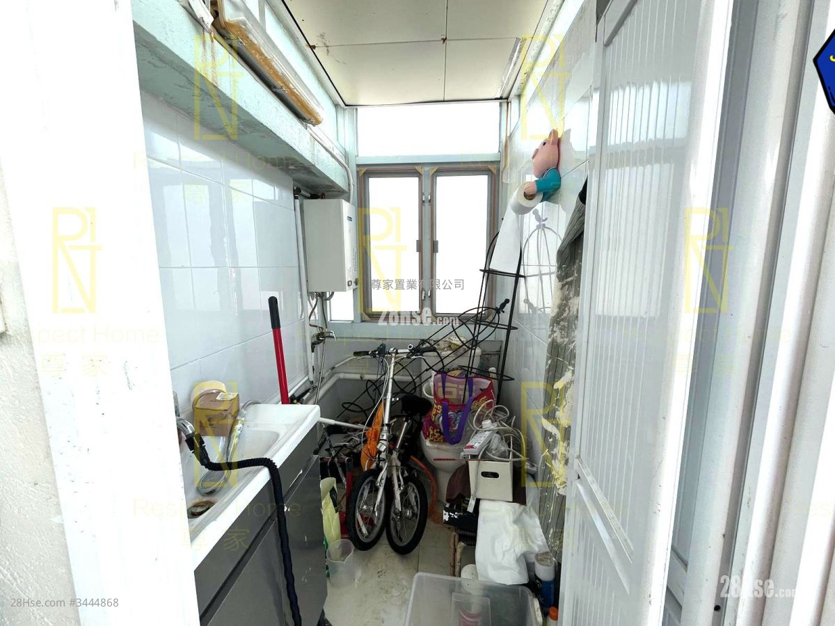 西沙路 售盘 2 房 , 2 浴室 西沙路 售盘 2 房 , 2 浴室