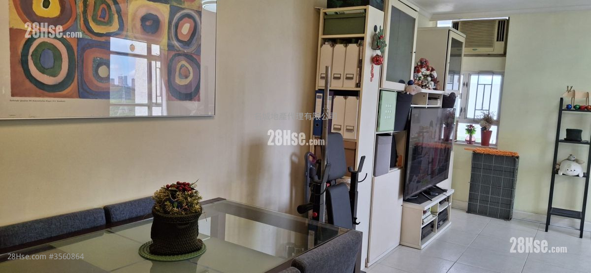 Tsui Lai Garden Sell 590 ft² ( 54.8 m² )