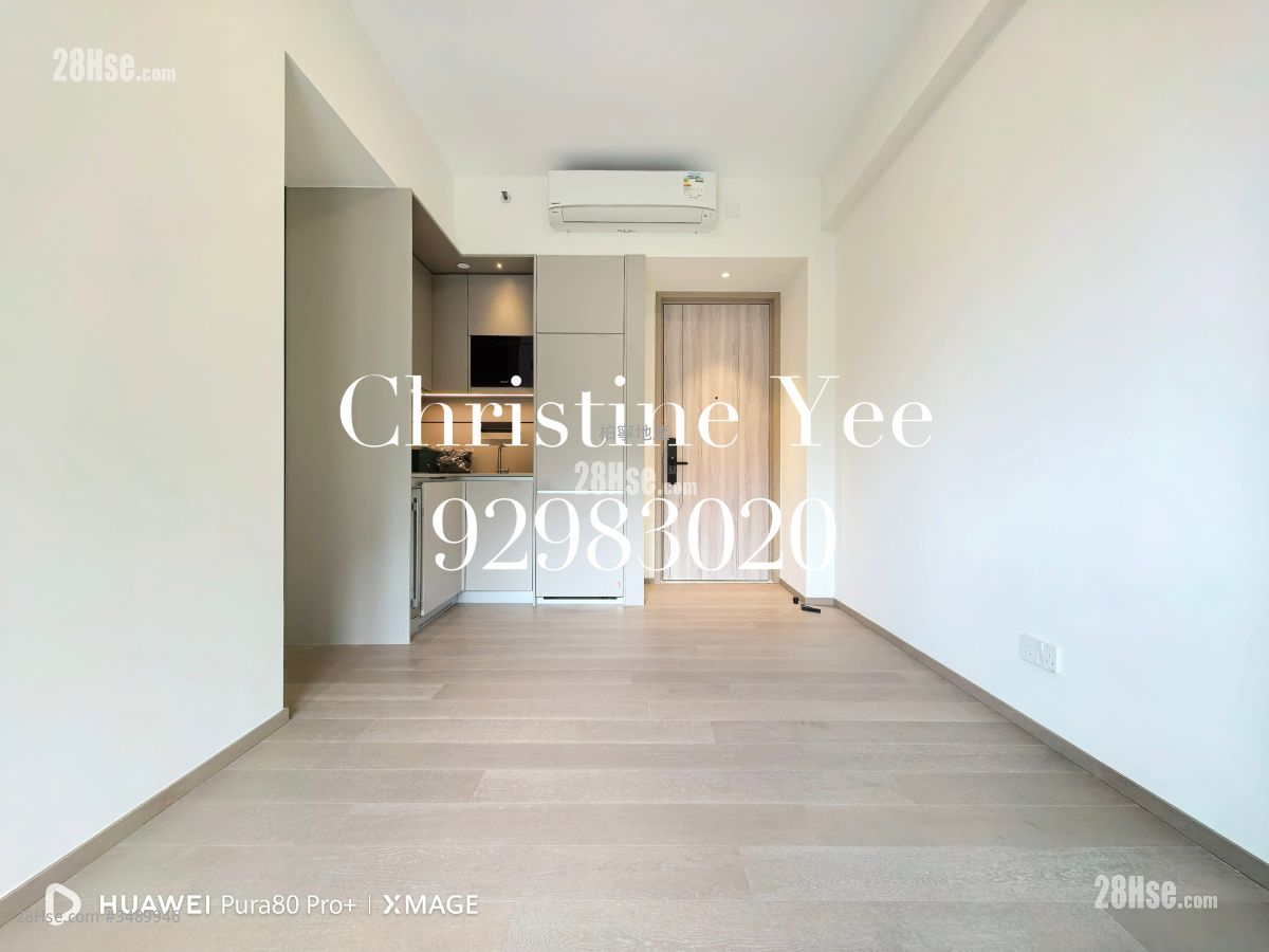 One Jardine's Lookout Rental 3 Bedrooms , 2 Bathrooms 535 ft² ( 49.7 m² )
