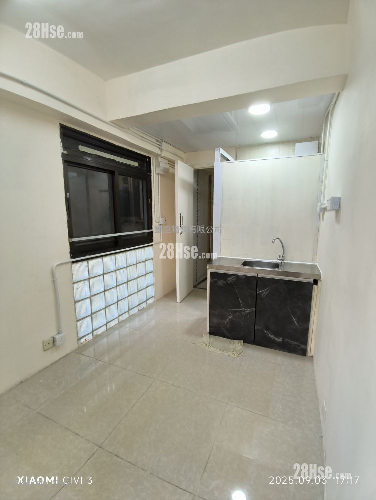 Wing Loong Building Rental 1 Bedroom , 1 Bathroom 120 ft² ( 11.1 m² )