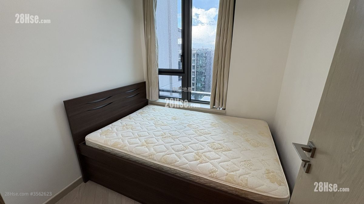 Wetland Seasons Park Rental 2 Bedrooms , 1 Bathroom 426 ft² ( 39.6 m² )