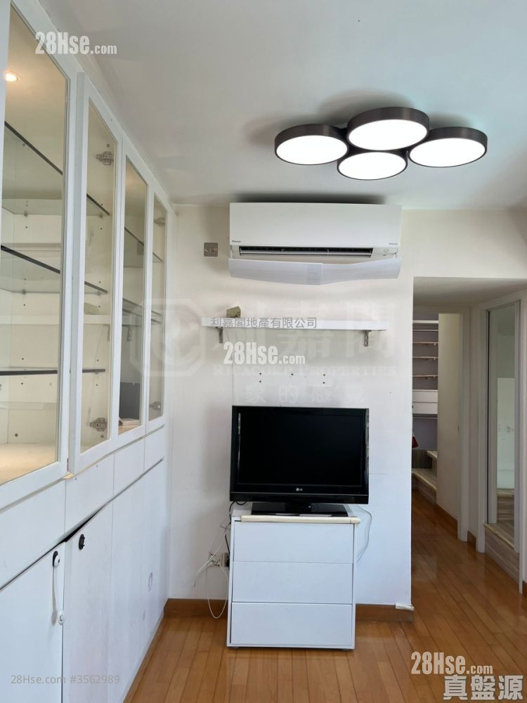 Villa D\' Arte Sell 2 Bedrooms 424 ft² ( 39.4 m² )
