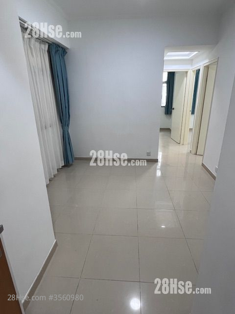 Gold Jade Mansion Rental 3 Bedrooms , 1 Bathroom 446 ft² ( 41.4 m² )