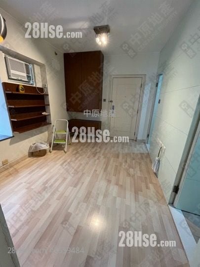 Goodview Garden Sell 2 Bedrooms , 1 Bathroom 301 ft² ( 28.0 m² )