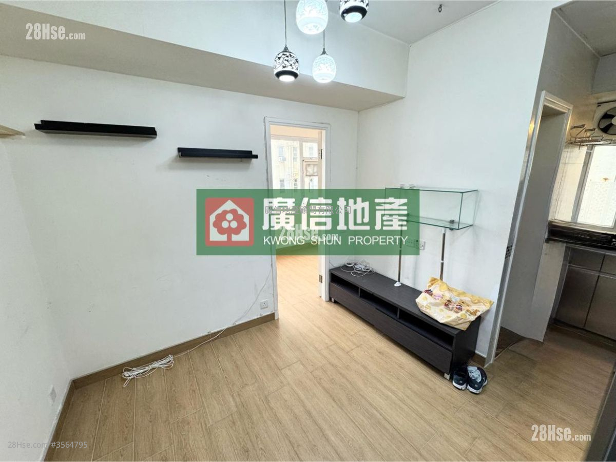 Shun King Building Rental 1 Bedroom , 1 Bathroom 263 ft² ( 24.4 m² )