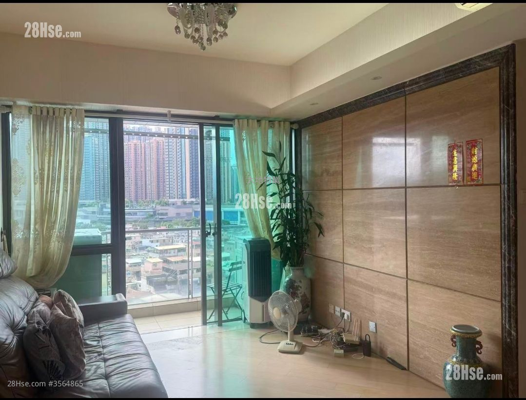 One Regent Place Rental 5+ Bedrooms , 2 Bathrooms 860 ft² ( 79.9 m² )