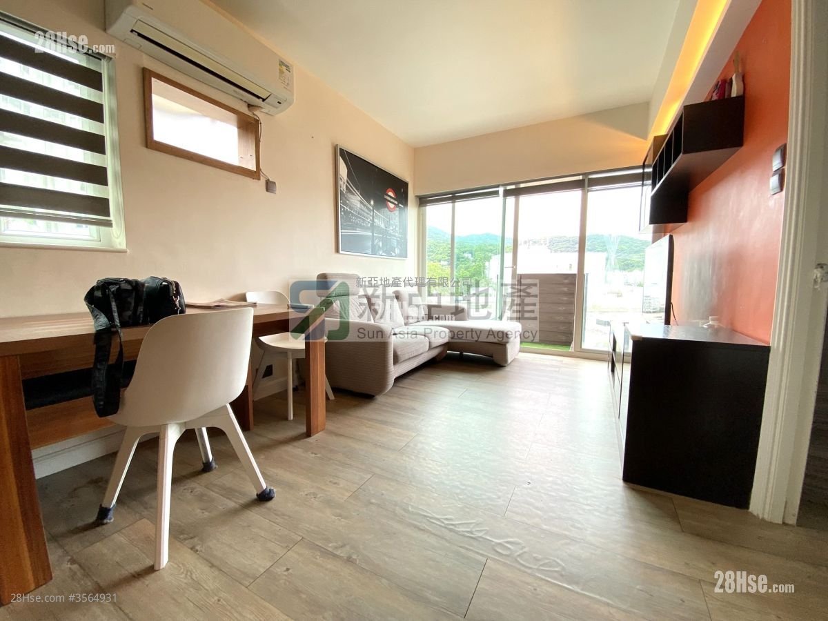 Marina Cove Rental 2 Bedrooms , 1 Bathroom 543 ft² ( 50.4 m² )