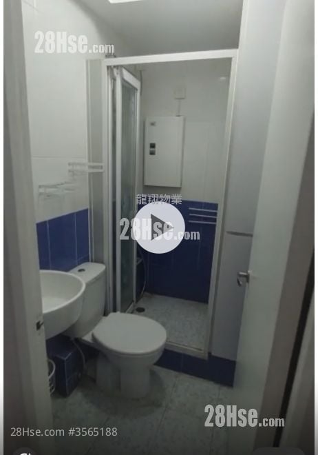 Coin Organize Building Rental 2 Bedrooms 391 ft² ( 36.3 m² )