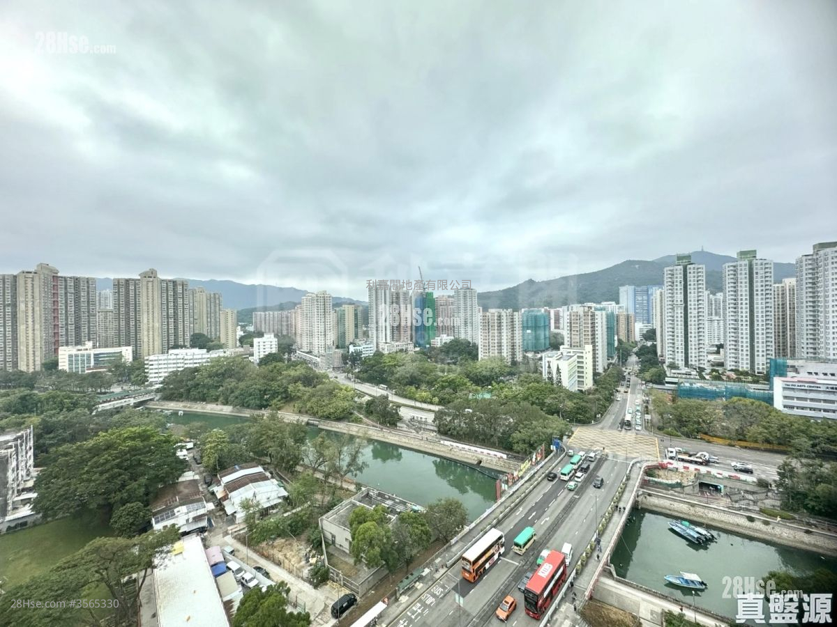 The Golden Gate Rental 4 Bedrooms 2,020 ft² ( 187.7 m² )