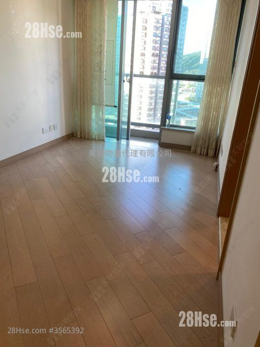 Century Gateway Sell 1 Bedroom 379 ft² ( 35.2 m² )
