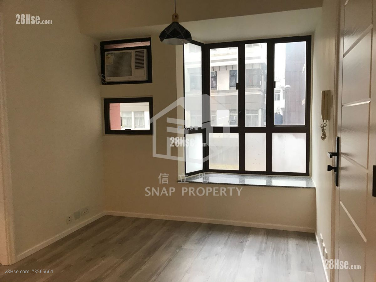 Golden Pavilion Sell 2 Bedrooms , 1 Bathroom 315 ft² ( 29.3 m² )