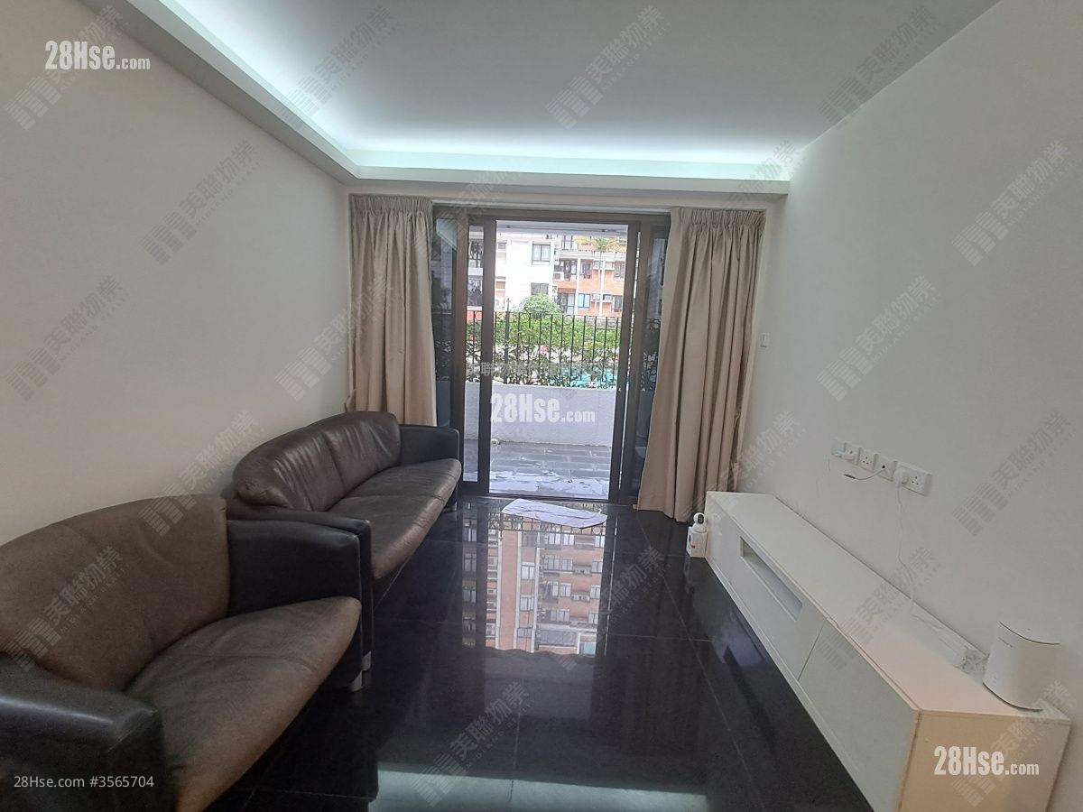 Parc Oasis Rental 3 Bedrooms , 2 Bathrooms 681 ft² ( 63.3 m² )