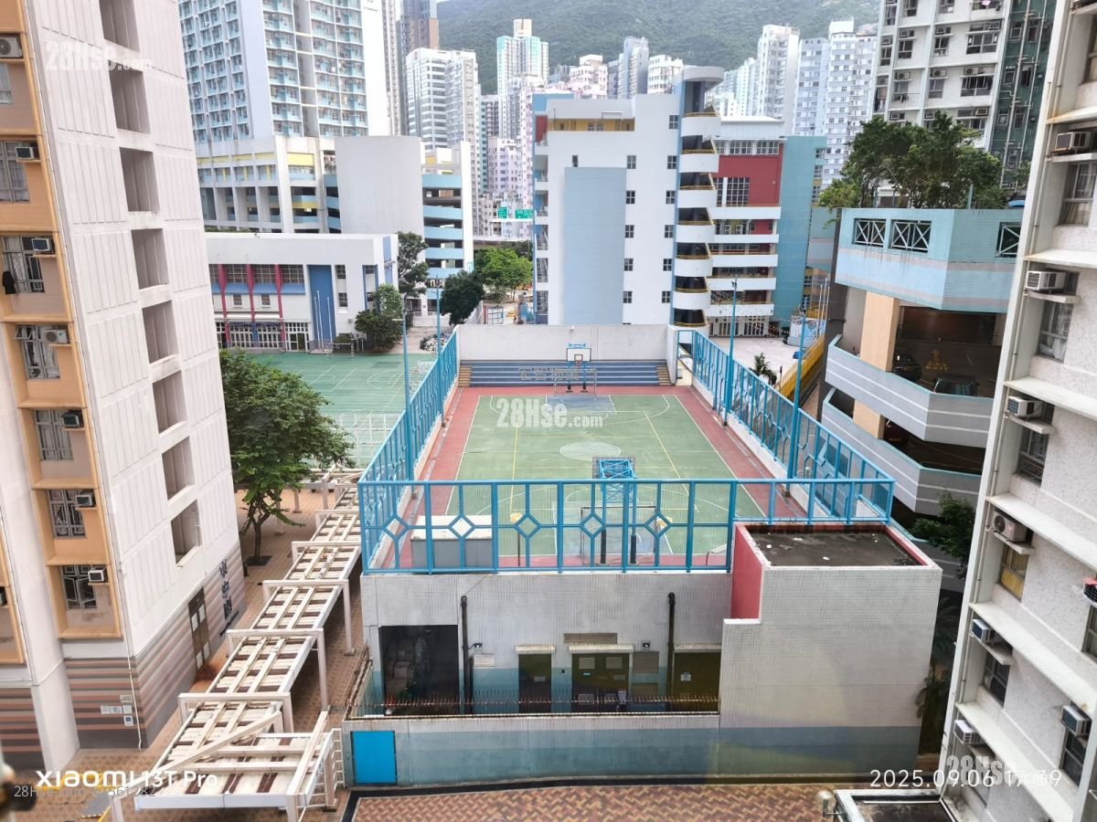 Tung Tao Court Rental 3 Bedrooms , 1 Bathroom 554 ft² ( 51.5 m² )