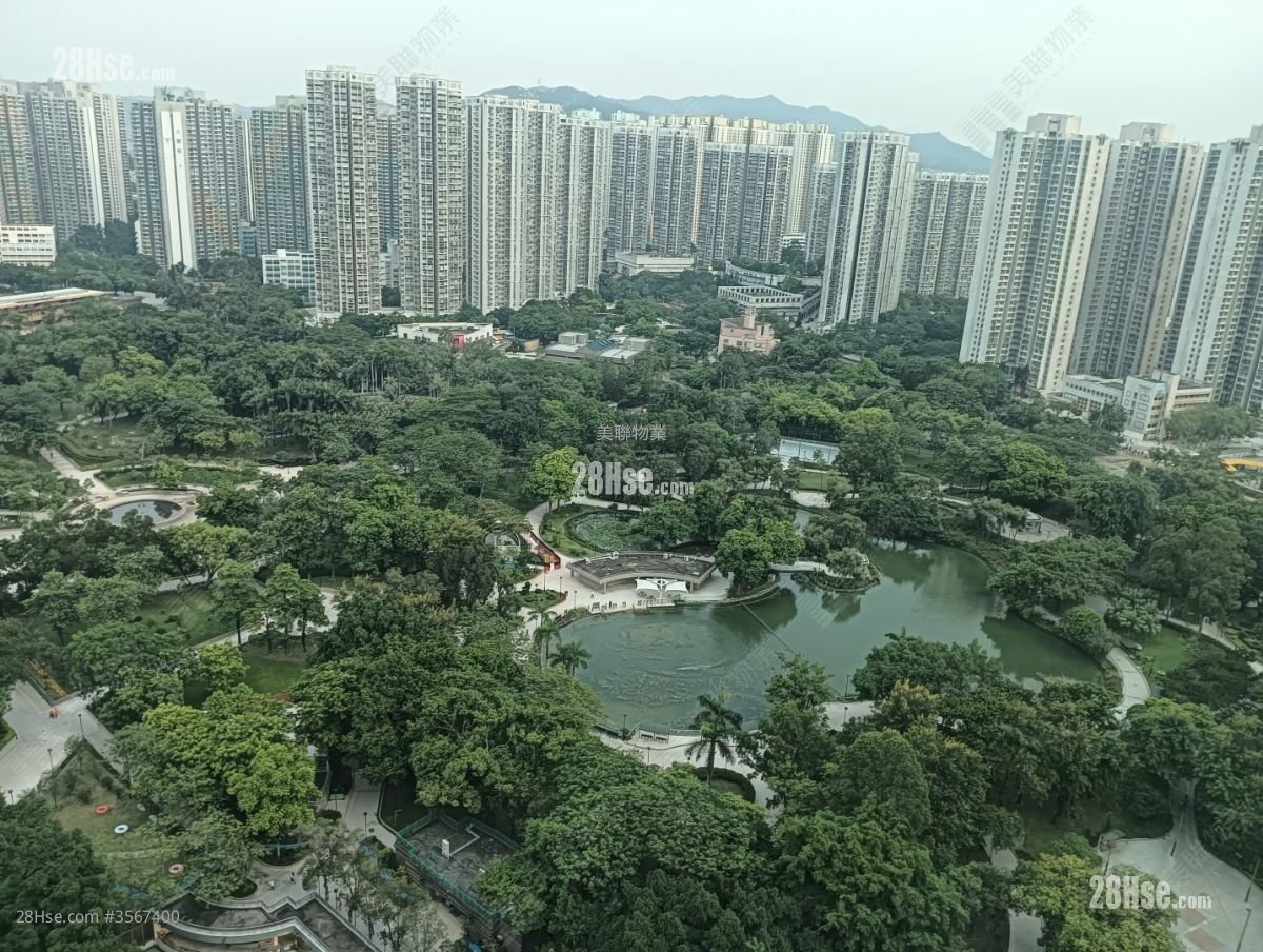 栢慧豪园 租盘 5+ 房 , 2 浴室 832 平方尺 ( 77.3 平方米 )