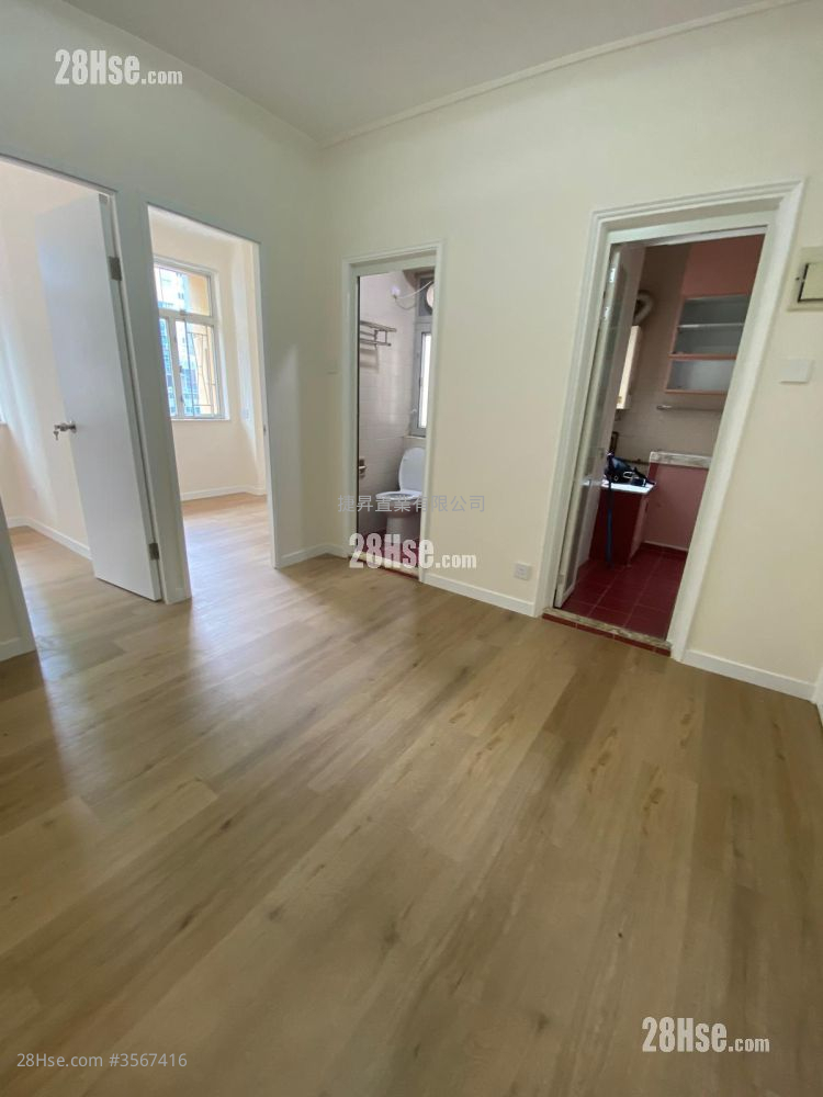 Tin Man Court Rental 2 Bedrooms , 1 Bathroom 314 ft² ( 29.2 m² )