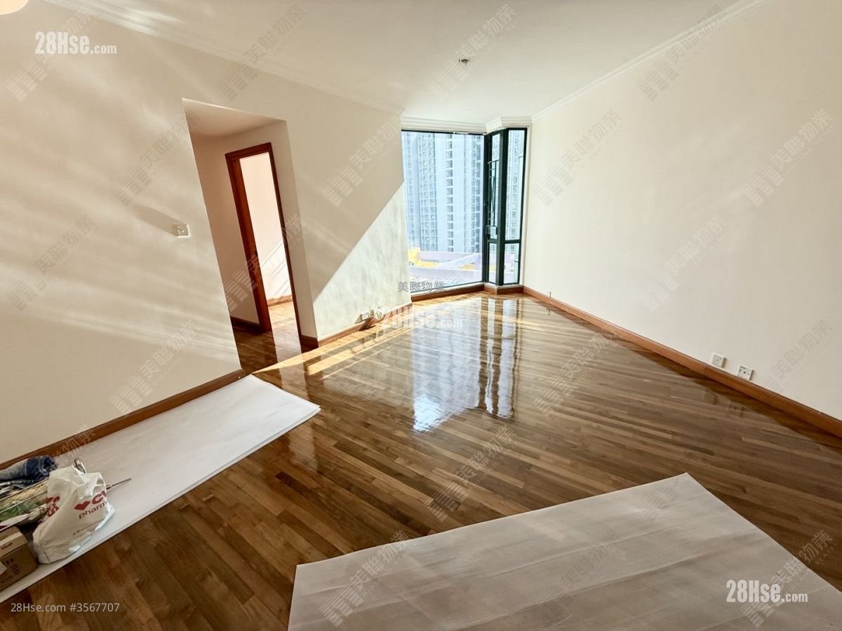 Villa Esplanada Rental 3 Bedrooms , 2 Bathrooms 693 ft² ( 64.4 m² )