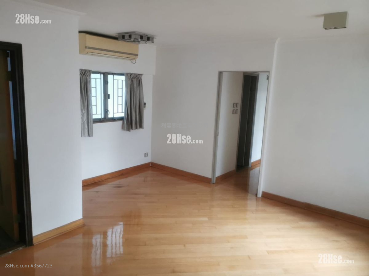 The Parcville Sell 3 Bedrooms 658 ft² ( 61.1 m² )