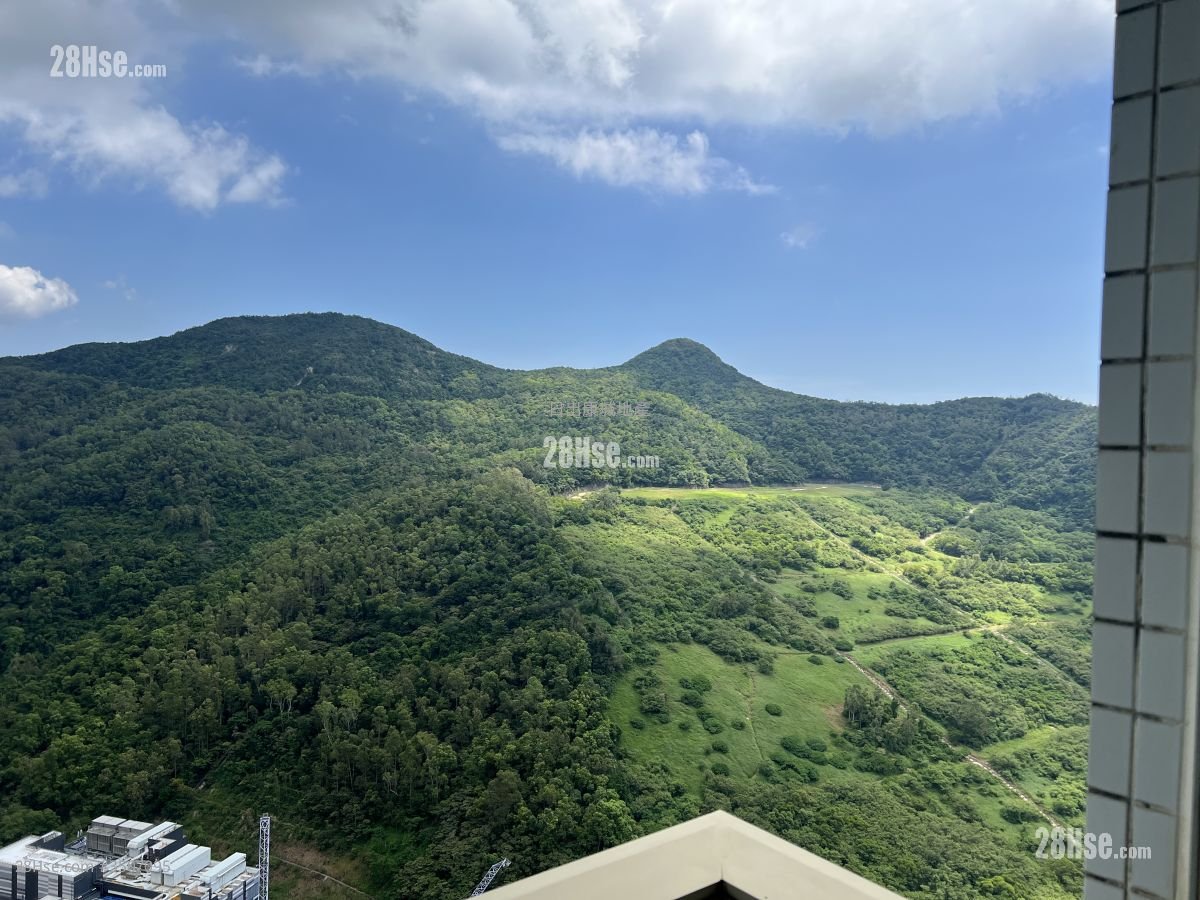 Le Prestige Rental 4 Bedrooms , 3 Bathrooms 975 ft² ( 90.6 m² )